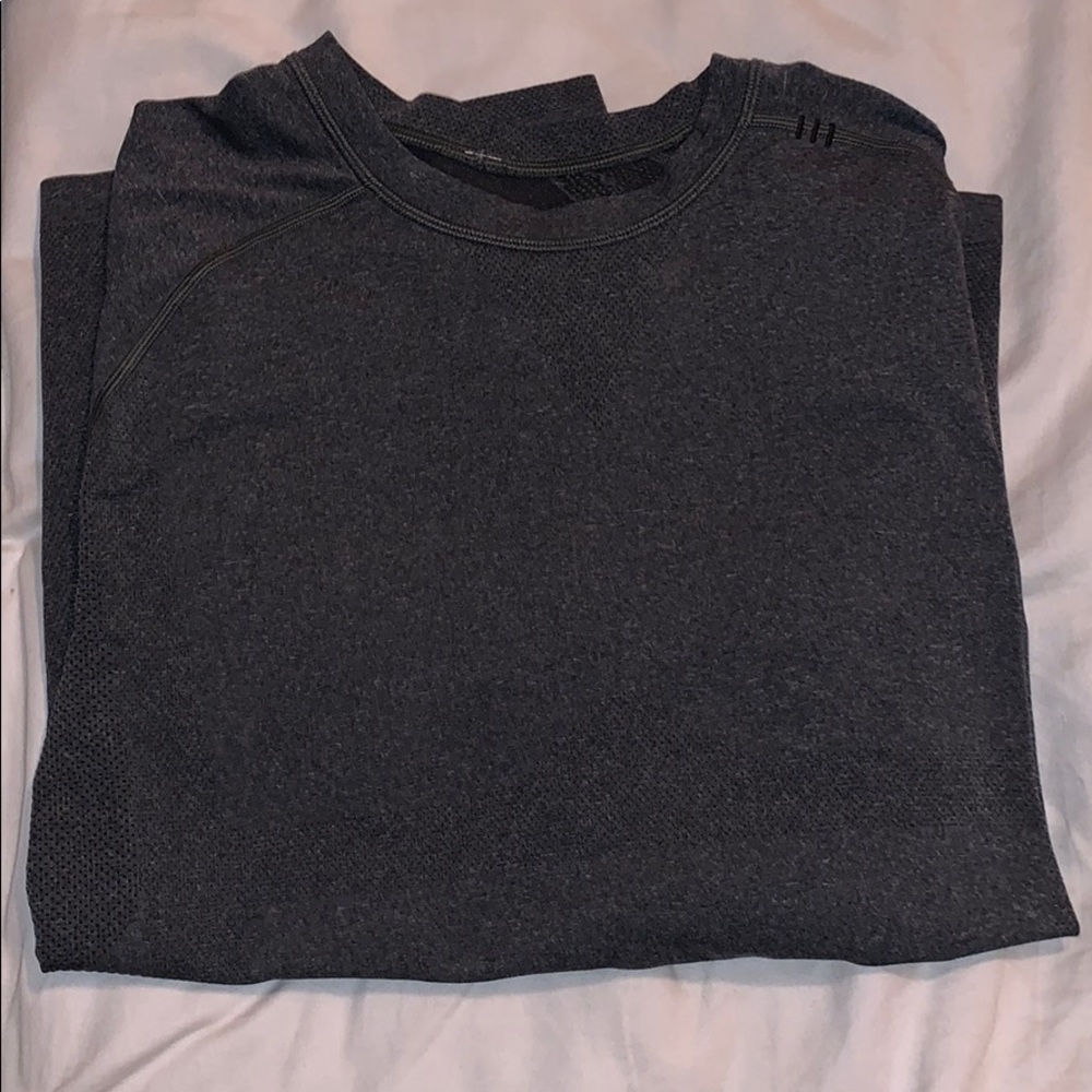 Long sleeve premium shirt